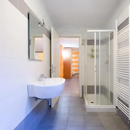 Villa Marina Moniga Private Pool ヴィラ