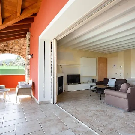 Villa Marina Moniga Private Pool ヴィラ